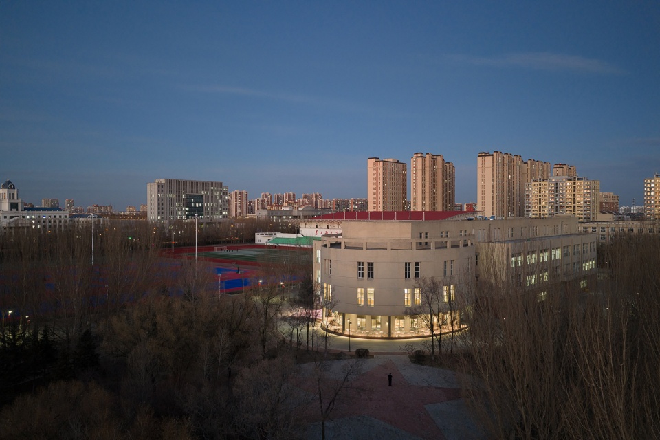 Daqing Experimental Middle School Campus transformation by Slow Coral Design