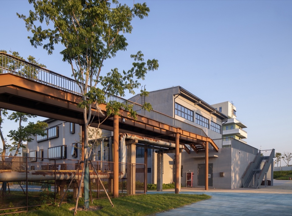 anqing riverside ecd oil tank eco cultural district by anhui lane land design and planning design co ltd