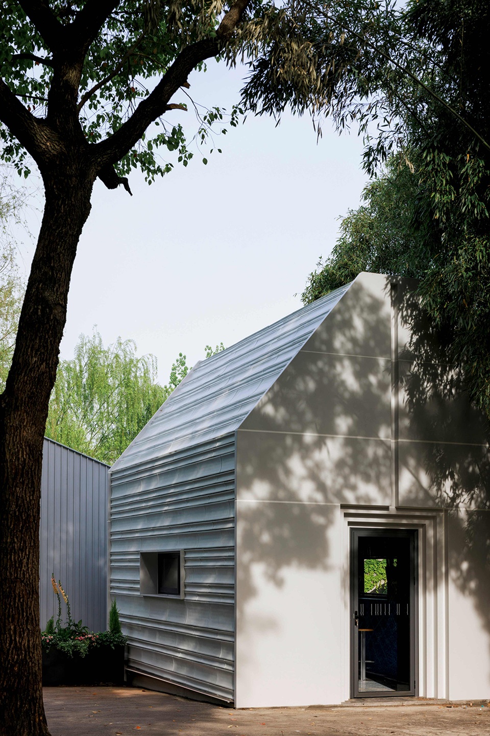 陶瓷房子东侧Ceramic House East Elevation© Guowei Liu