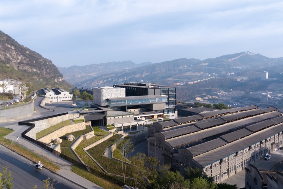 Langjiu Group Quality Research Institute by TEKTONN ARCHITECTS