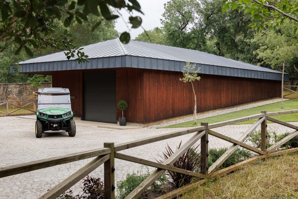 CC House by Quinta dos Carvalhos