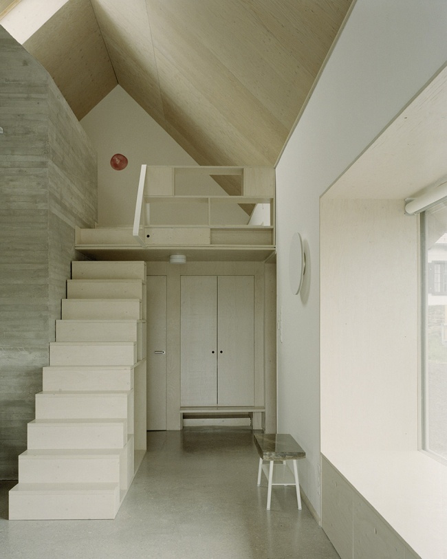 House and Beeyard by OKKA Architects