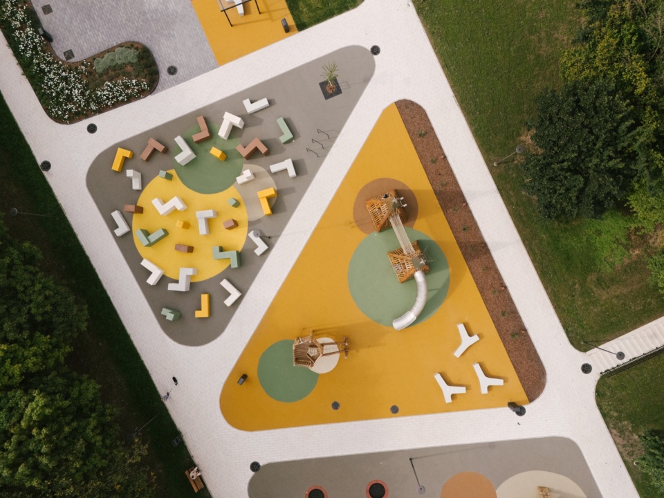 Kovo 11 Park Revitalization Project by Inout designstudio