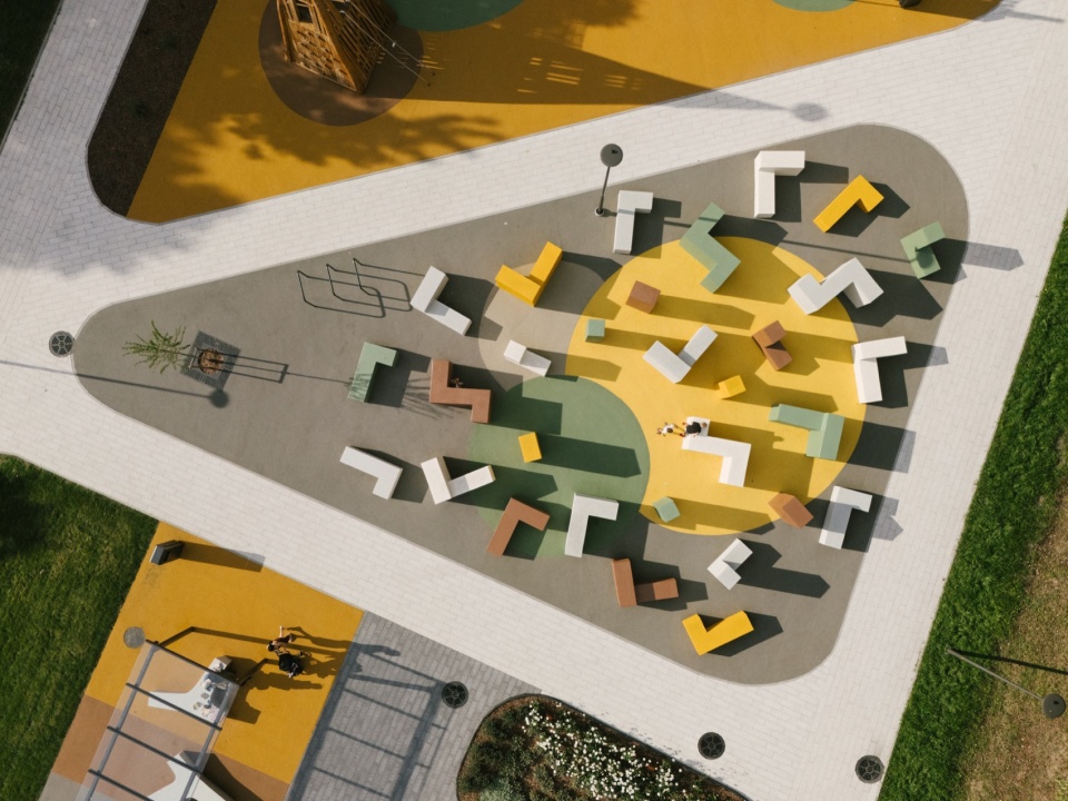 Kovo 11 Park Revitalization Project by Inout designstudio xax