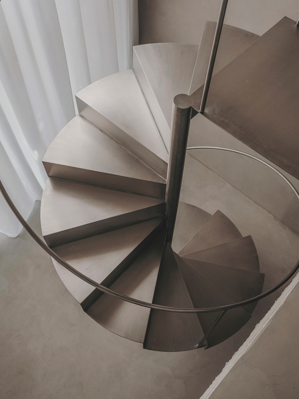 Reisinger Studio by Isern Serra