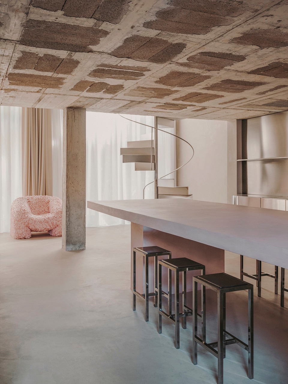 Reisinger Studio by Isern Serra