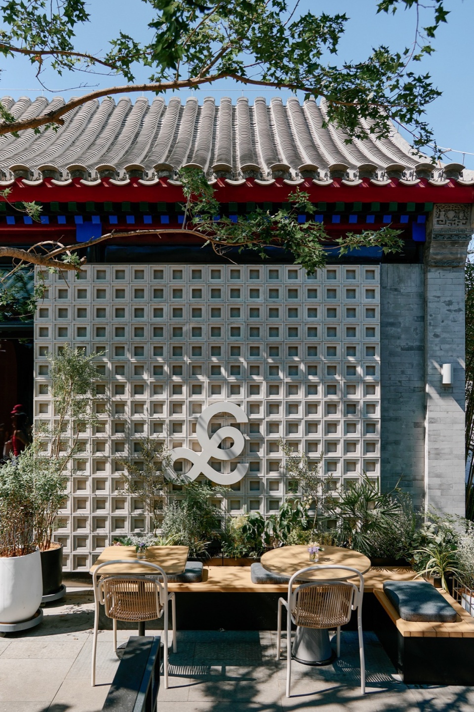 gaga dajixiang by odd okamoto deguchi design