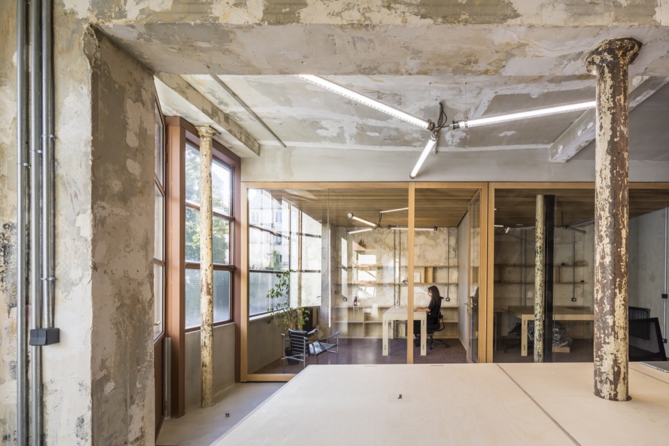 offices in former workshops by nicola spinetto architectes