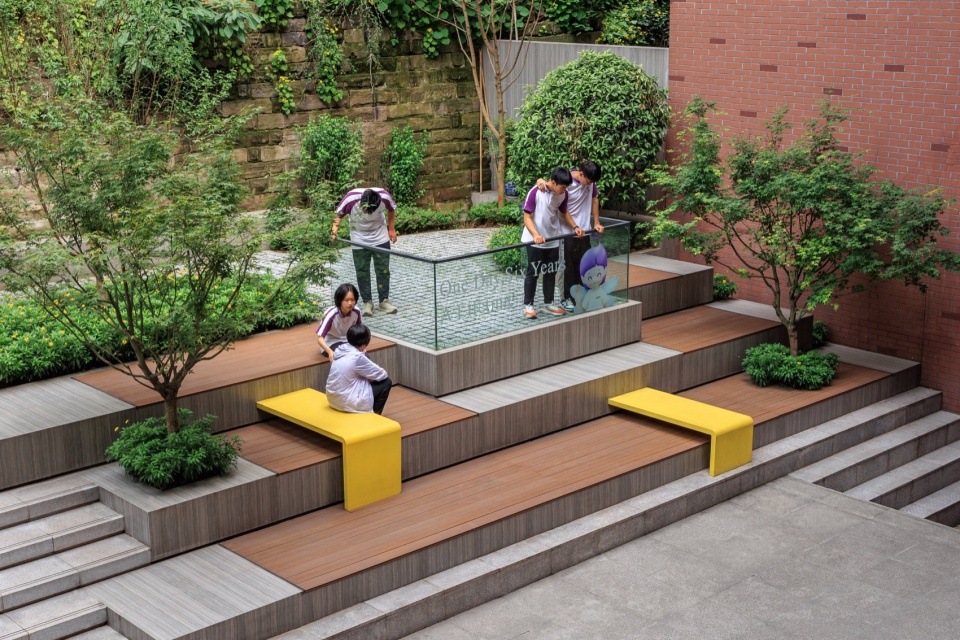 landscape transformation of zhangjiagarden campus bashu secondary school by aofan design