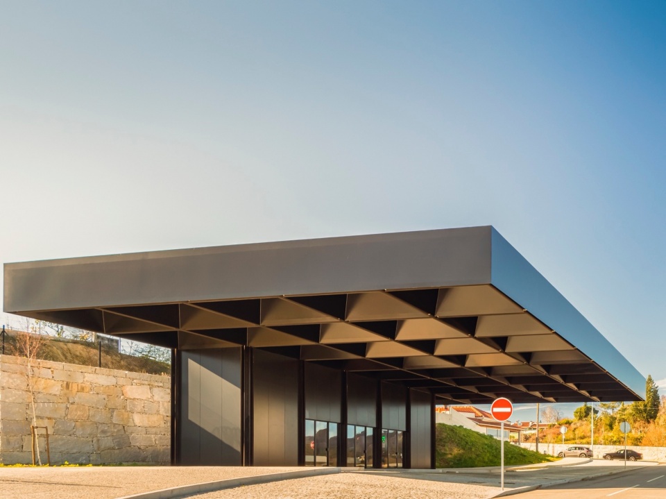 Intermodal Hub of Lousada by Spaceworkers
