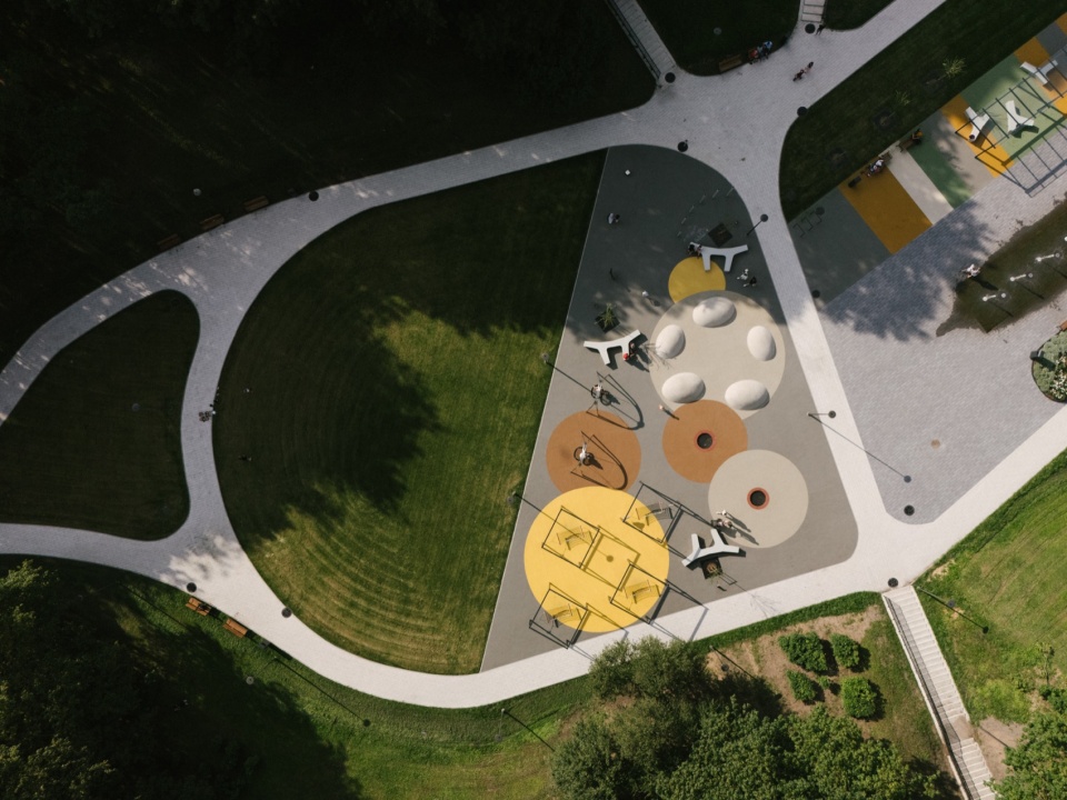 Kovo 11 Park Revitalization Project by Inout designstudio