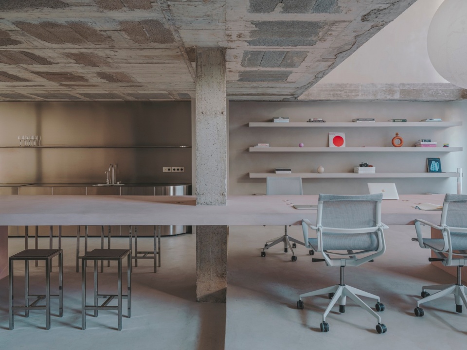 Reisinger Studio by Isern Serra