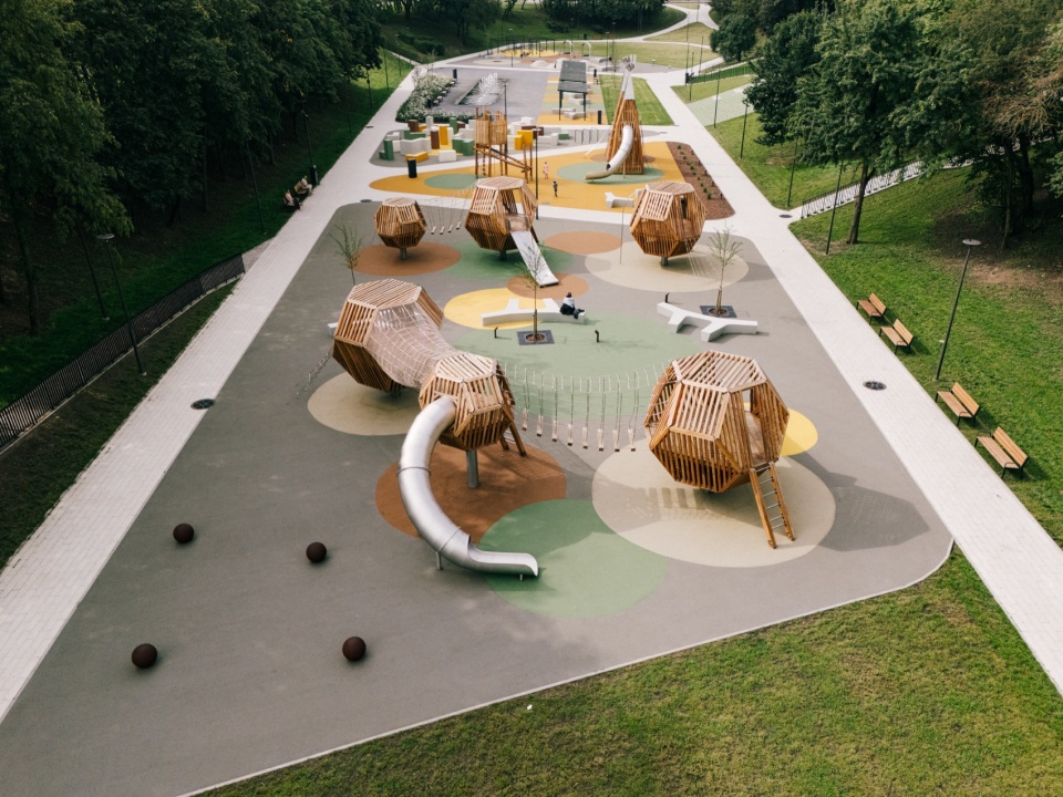 Kovo 11 Park Revitalization Project by Inout designstudio