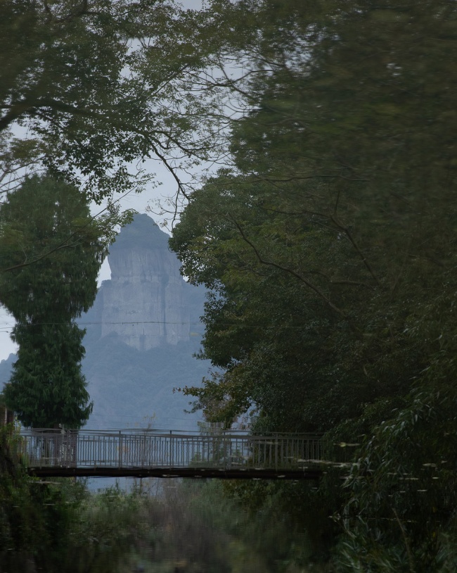 Xianjing Village Qingyi Lodge by HsuDu Architects