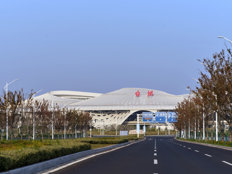 infinite tai taizhou luqiao airport terminal by original design studio