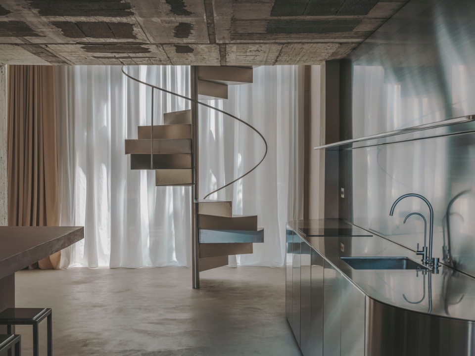 Reisinger Studio by Isern Serra
