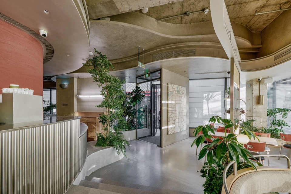 gaga dajixiang by odd okamoto deguchi design