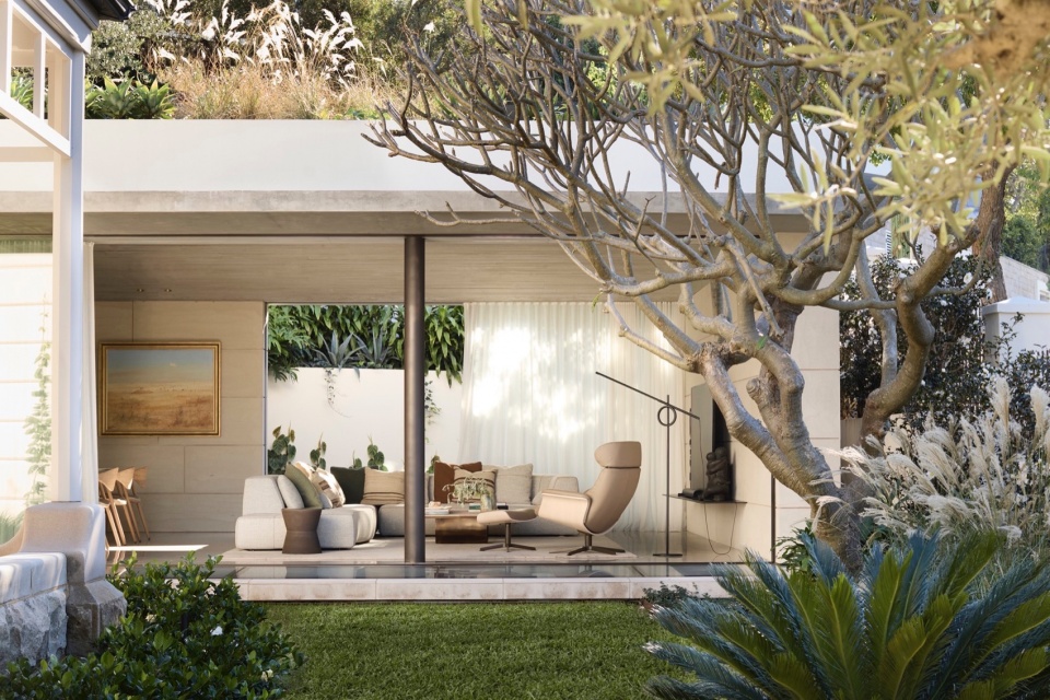 Hidden Home by Luigi Rosselli Architects