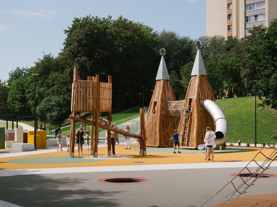 Kovo 11 Park Revitalization Project by Inout designstudio