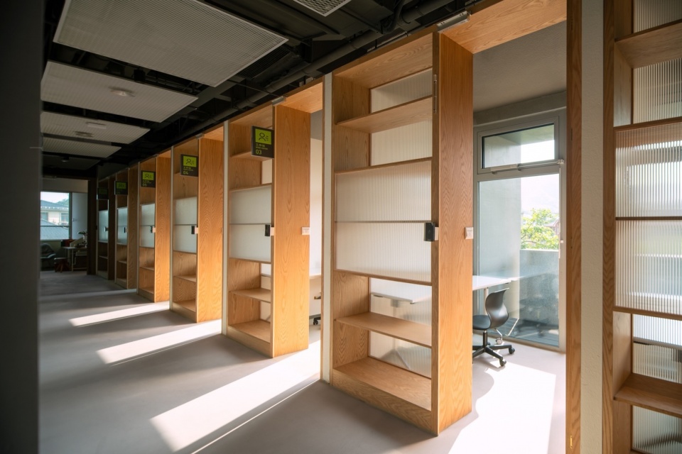 Mogan Yujie 7Hills Yard Hillstation Brand Center by ConCom Studio