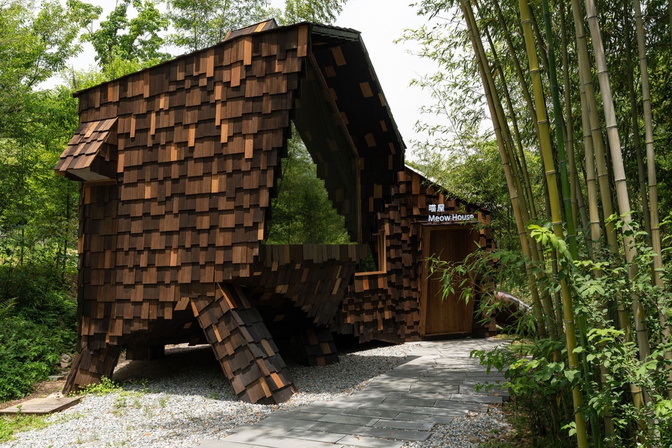 CatHouse