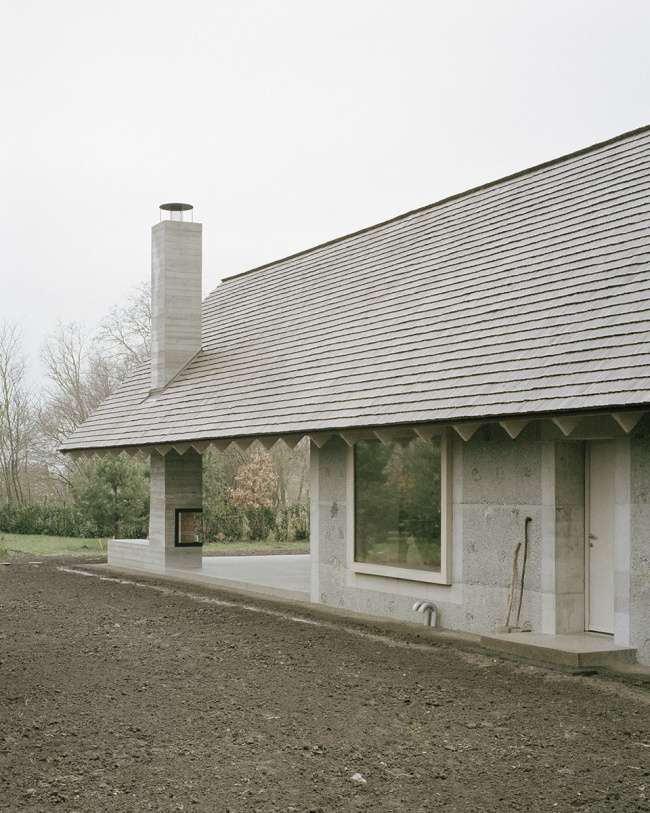 House and Beeyard by OKKA Architects