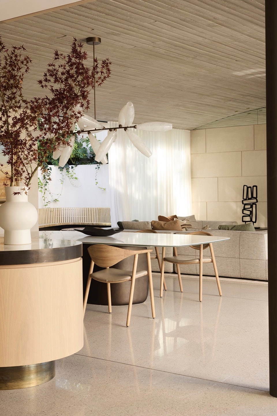 Hidden Home by Luigi Rosselli Architects