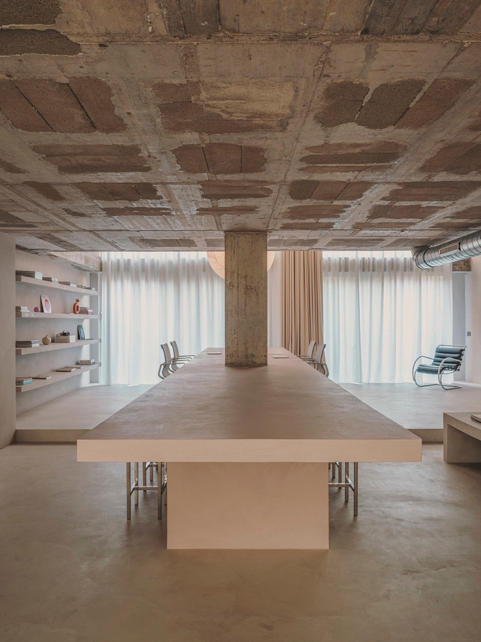 Reisinger Studio by Isern Serra