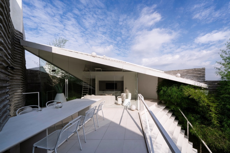 folded rooms garden by radar