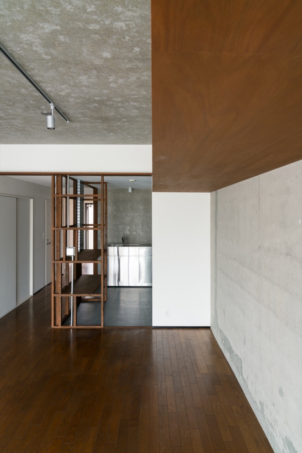an ordinary renovation of an apartment by takayuki hayashi