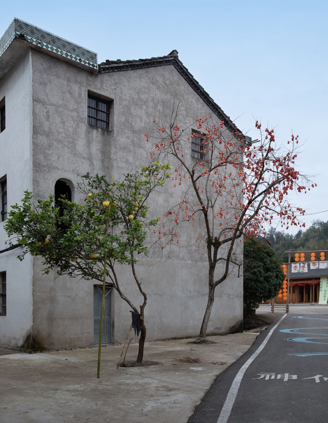Xianjing Village Qingyi Lodge by HsuDu Architects