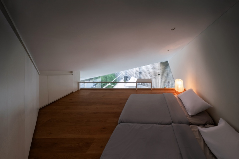 folded rooms garden by radar