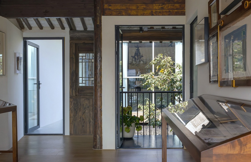 Blossoms Study Zhongjin Lane Renovation by SDTD