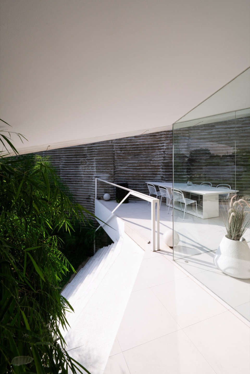 folded rooms garden by radar
