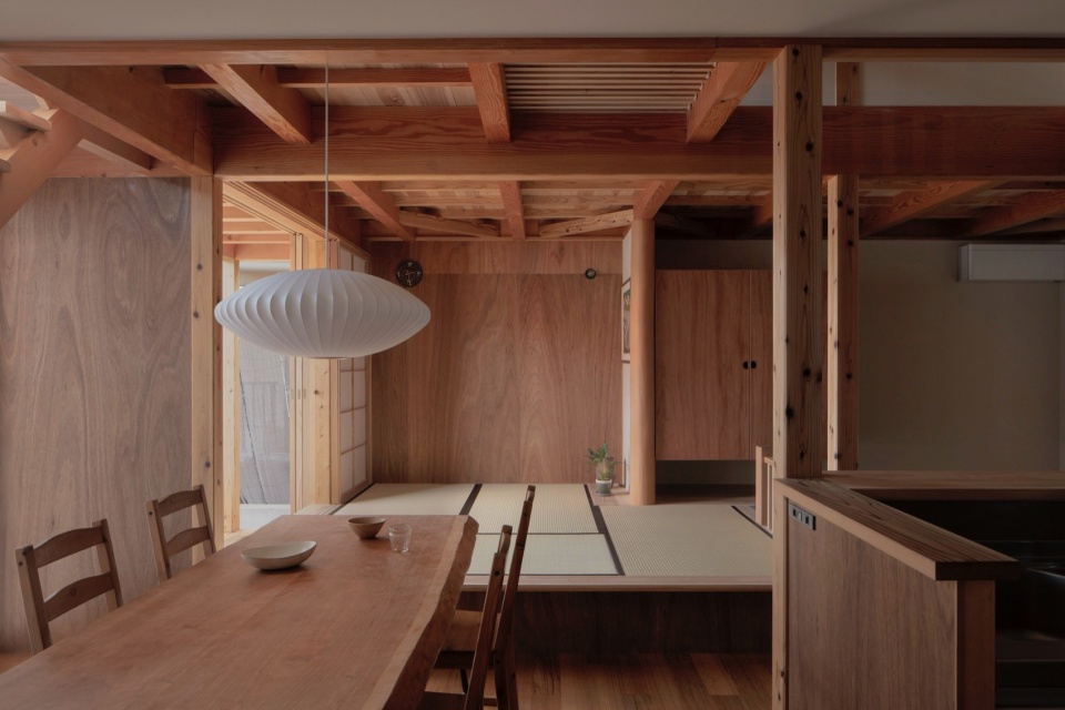 House in Saidera by Akio Isshiki Architects