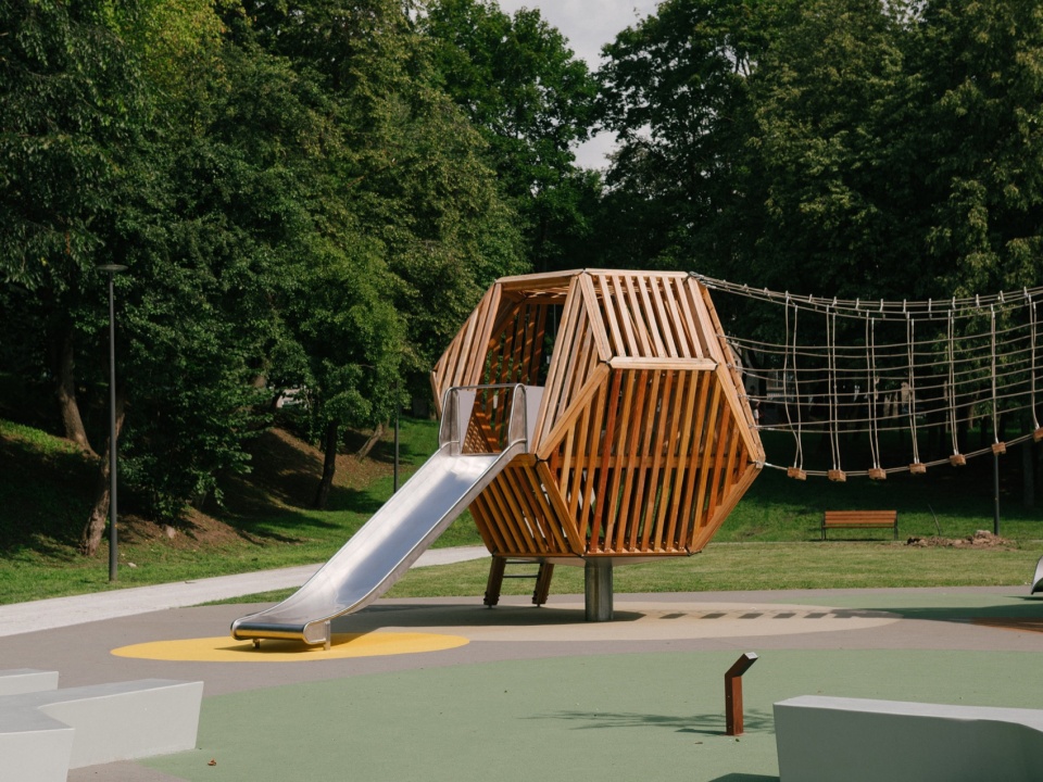Kovo 11 Park Revitalization Project by Inout designstudio