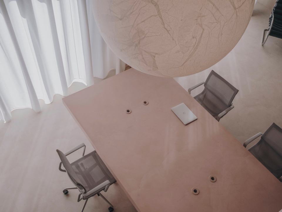 Reisinger Studio by Isern Serra