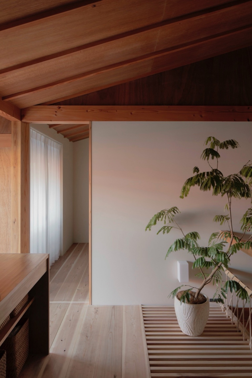 House in Saidera by Akio Isshiki Architects