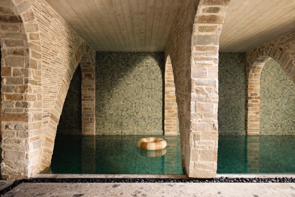 Hidden Home by Luigi Rosselli Architects