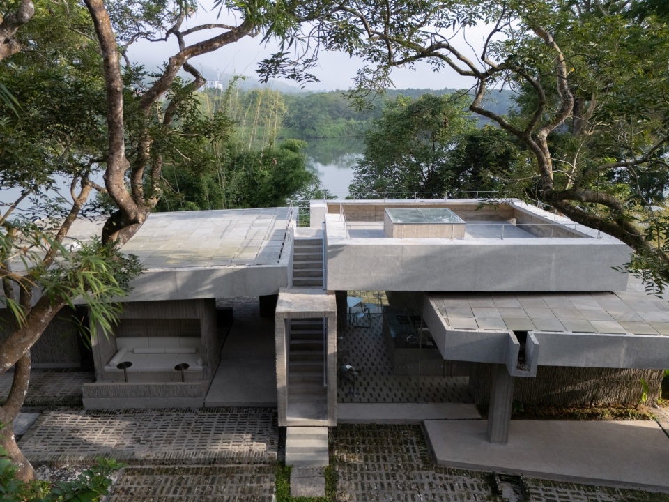 Noon Repose Pavilion by CLAB Architects