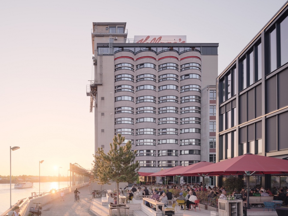 Kellogg s Bremen by DMAA