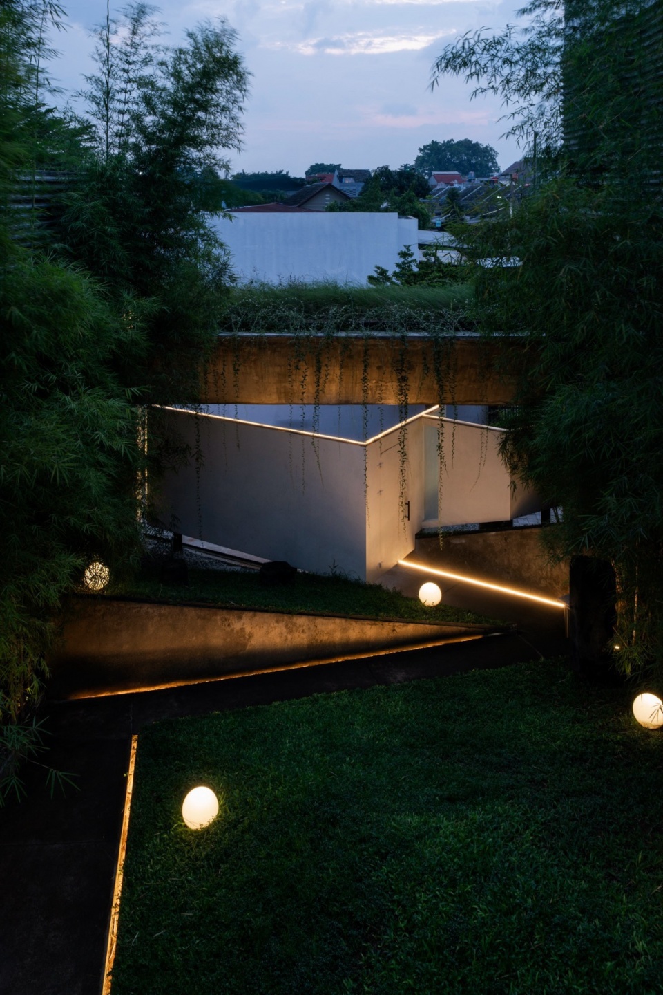 folded rooms garden by radar