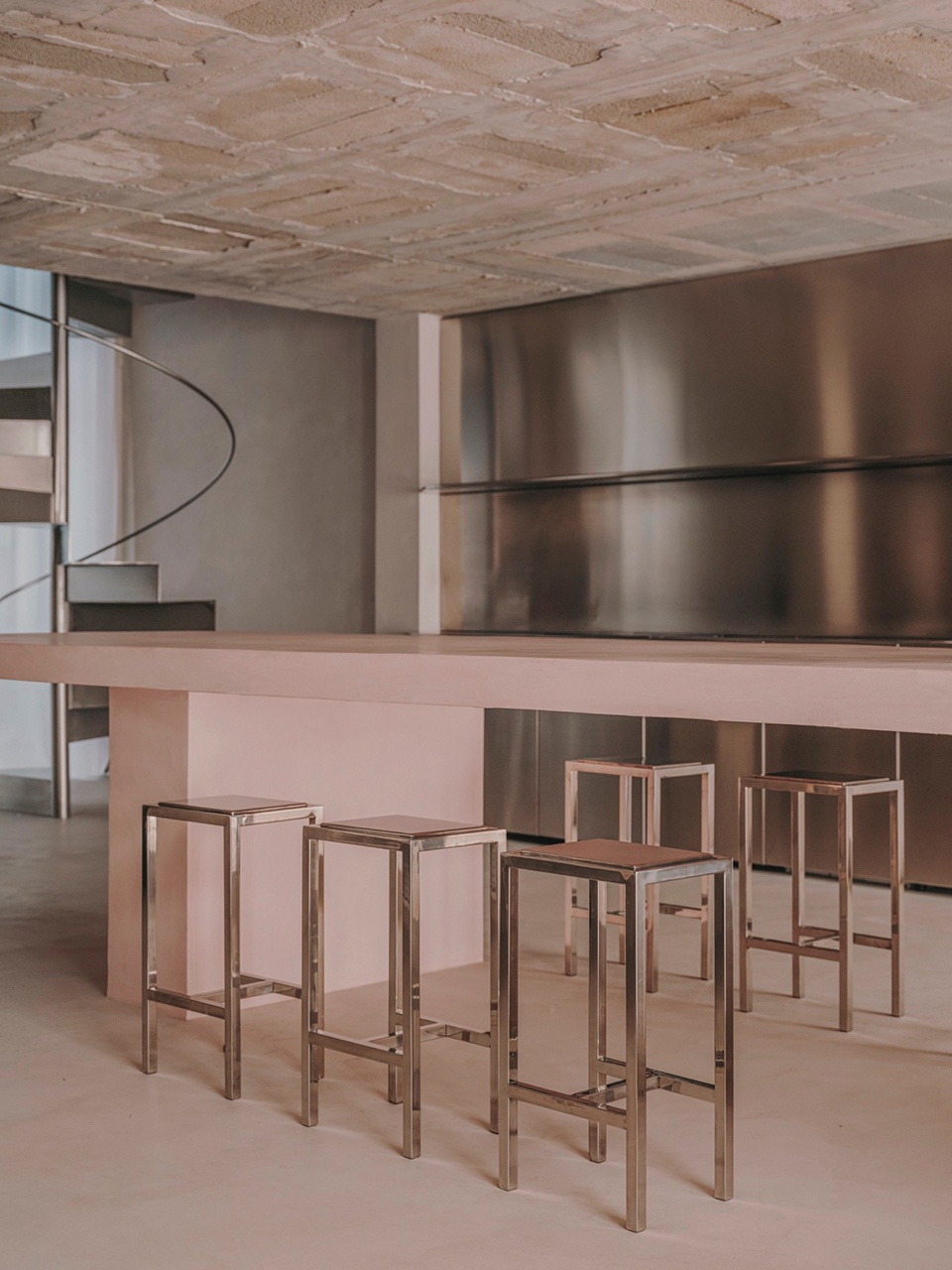 Reisinger Studio by Isern Serra