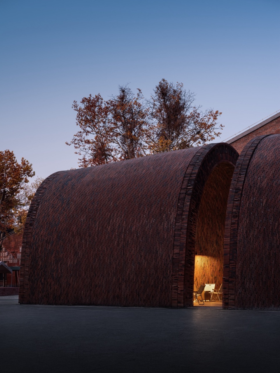 up town jdz by e27 studio