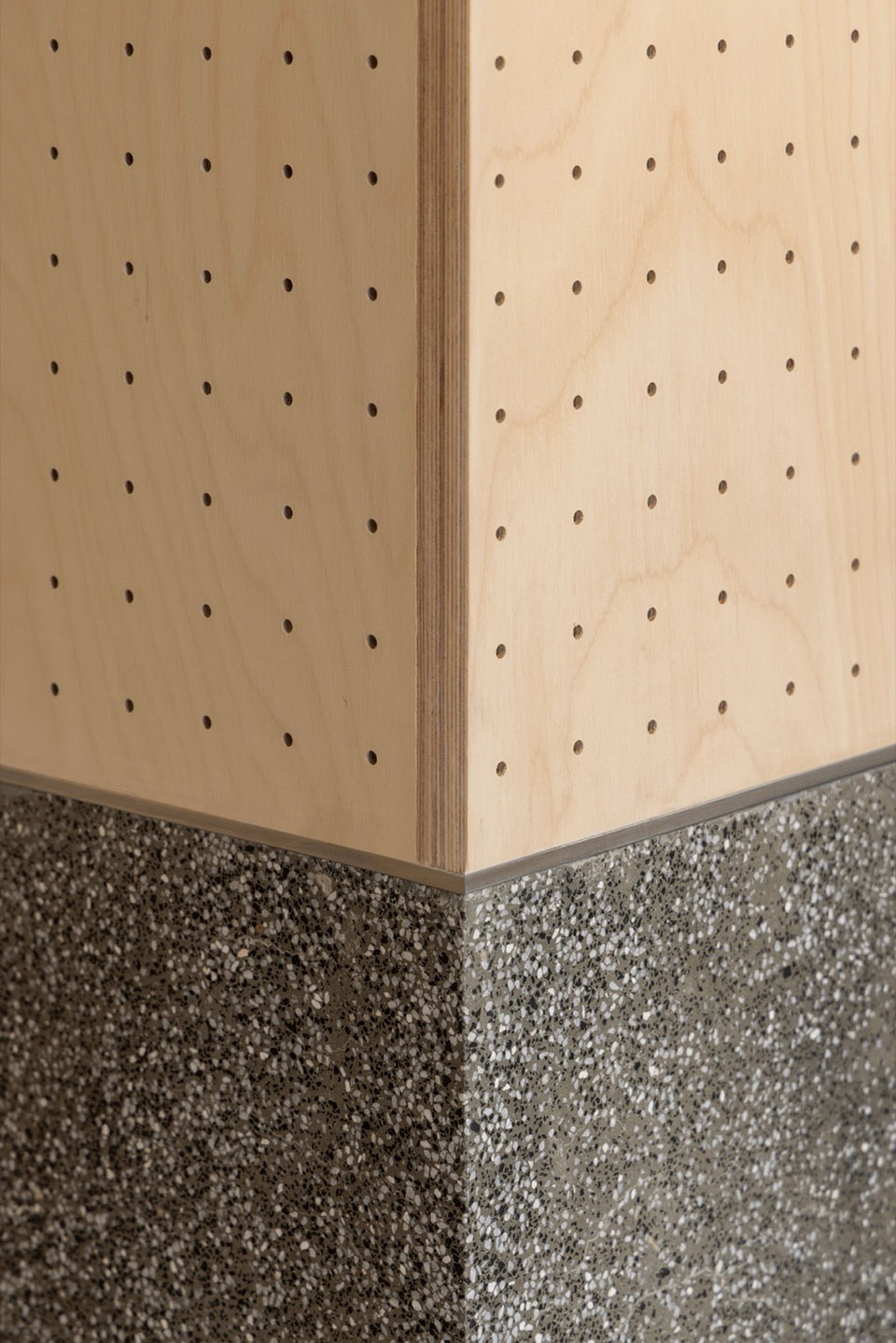 CEOL OFF in Qincheng Park by Hangzhou Guantang Interior Design Co Ltd