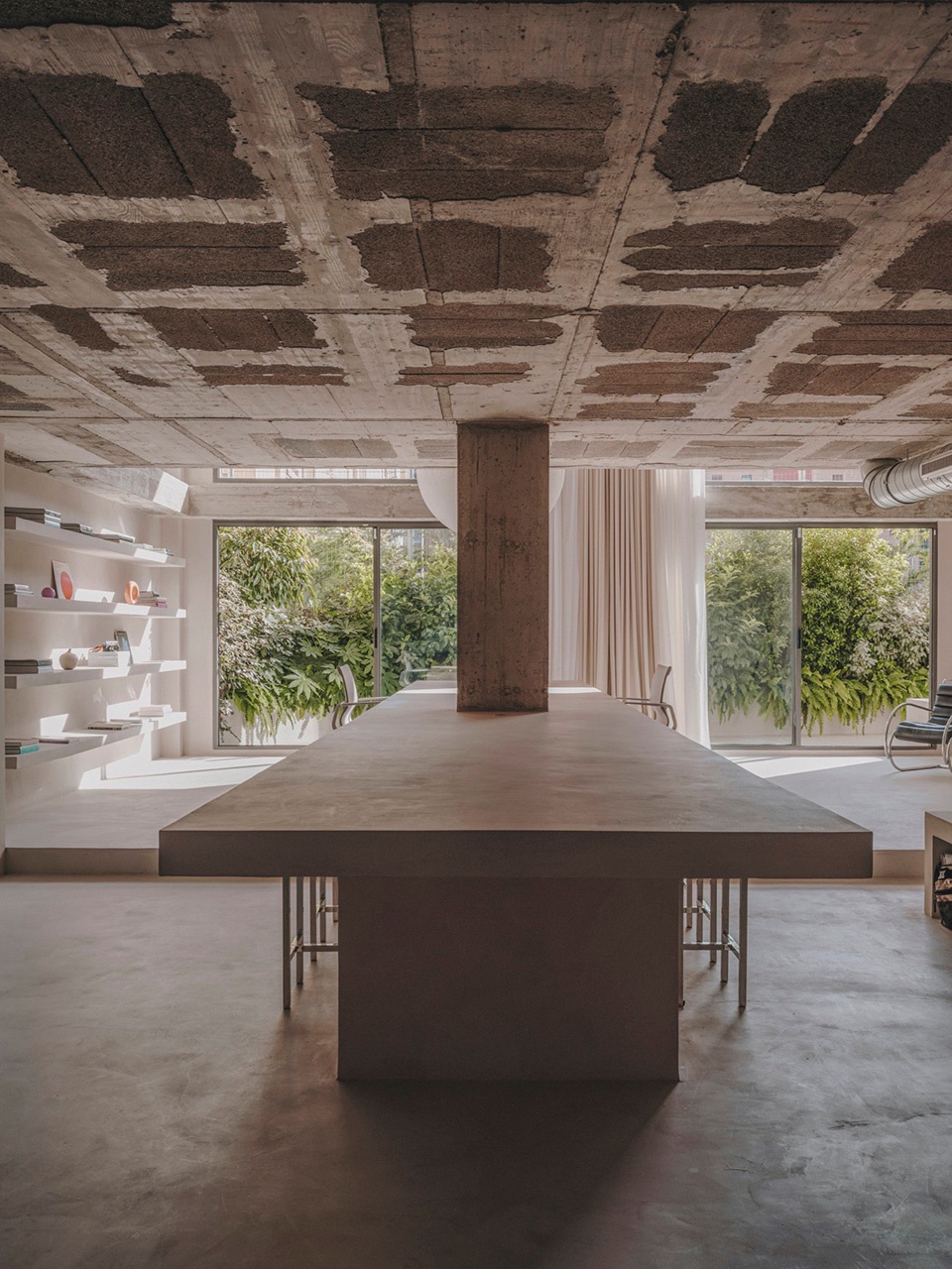 Reisinger Studio by Isern Serra