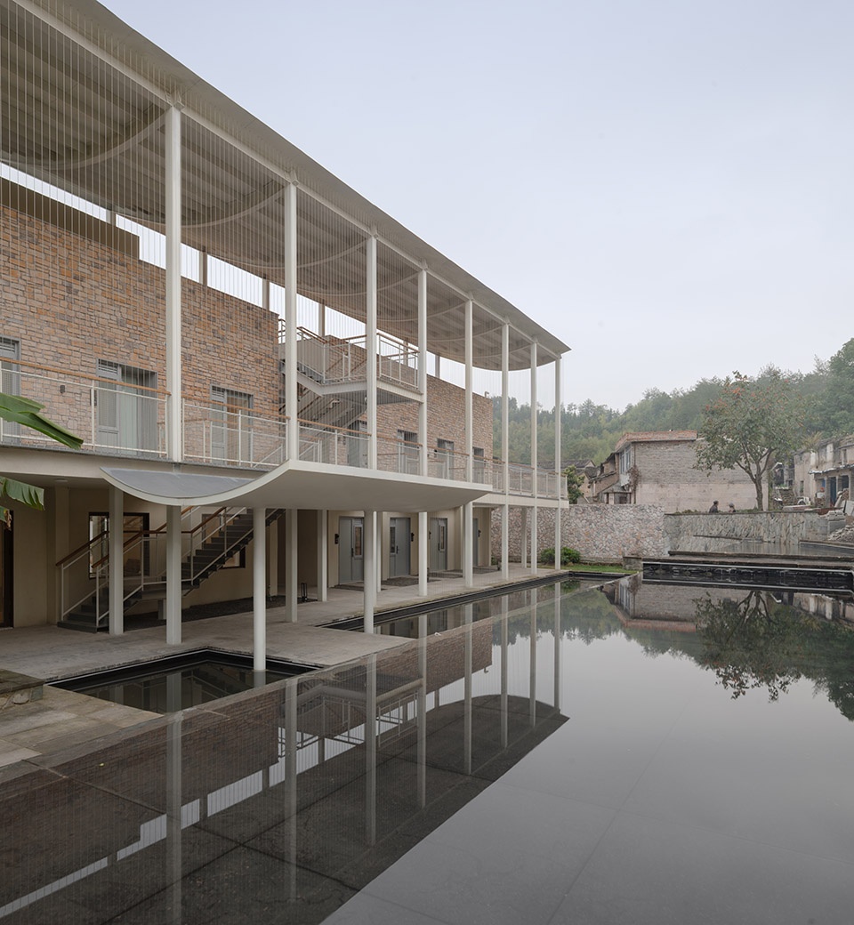 Xianjing Village Qingyi Lodge by HsuDu Architects