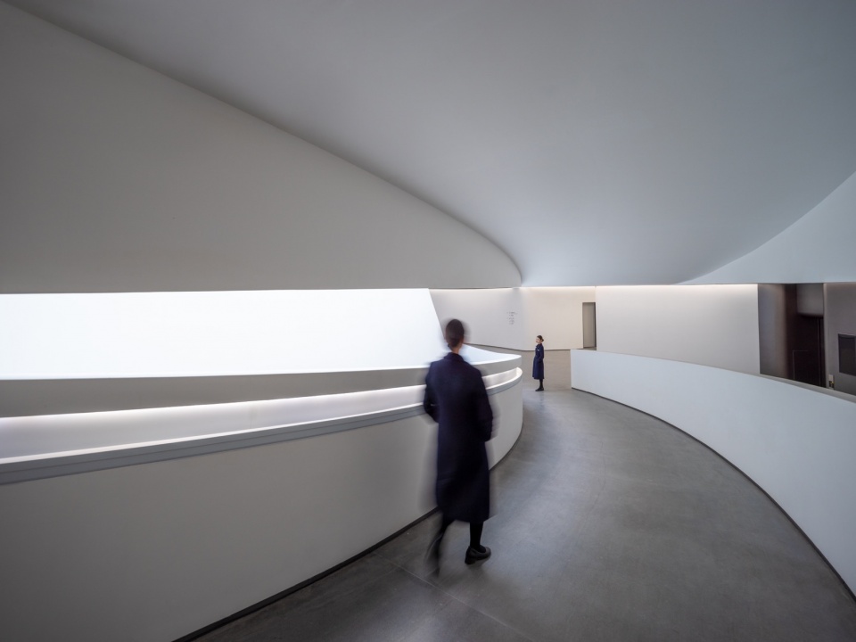 Yibin High Speed Railway Station Gateway Development in Sichuan Province by Pelli Clarke Partners