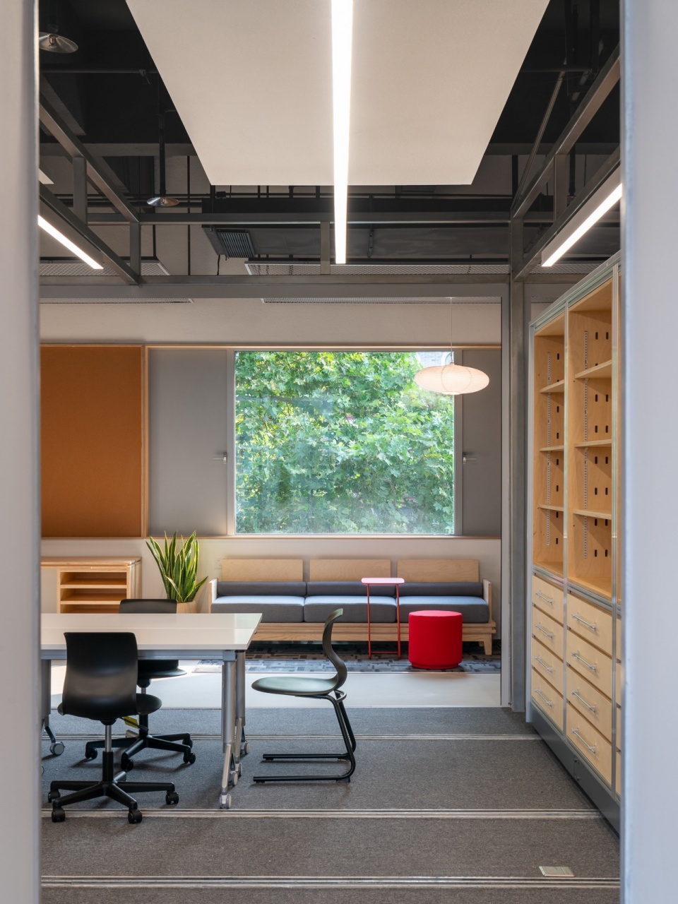 Mogan Yujie 7Hills Yard Hillstation Brand Center by ConCom Studio