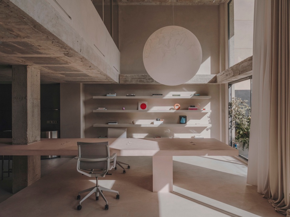 Reisinger Studio by Isern Serra